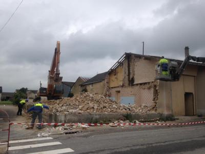 TRAVAUX DE DÉMOLITION DANS LES ARDENNES